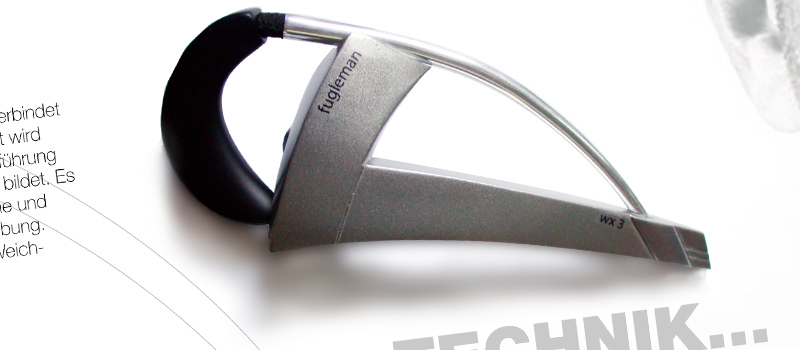 headset wx3 handsfree bluetooth handy wap drahtlos design produkt gestaltung industrial träger bügel körper dynamisch formgebung Jonadesign Jona Design Zürich